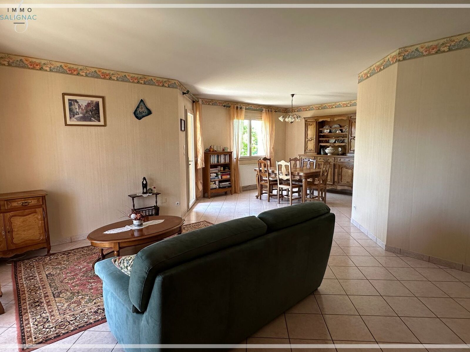 Séjour de la maison à Viriat